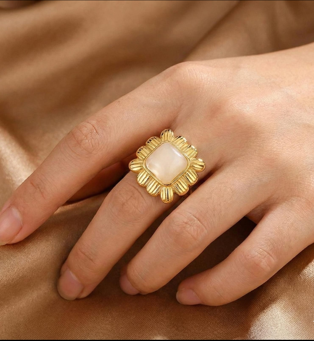 Golden Bloom Pearl Square Ring