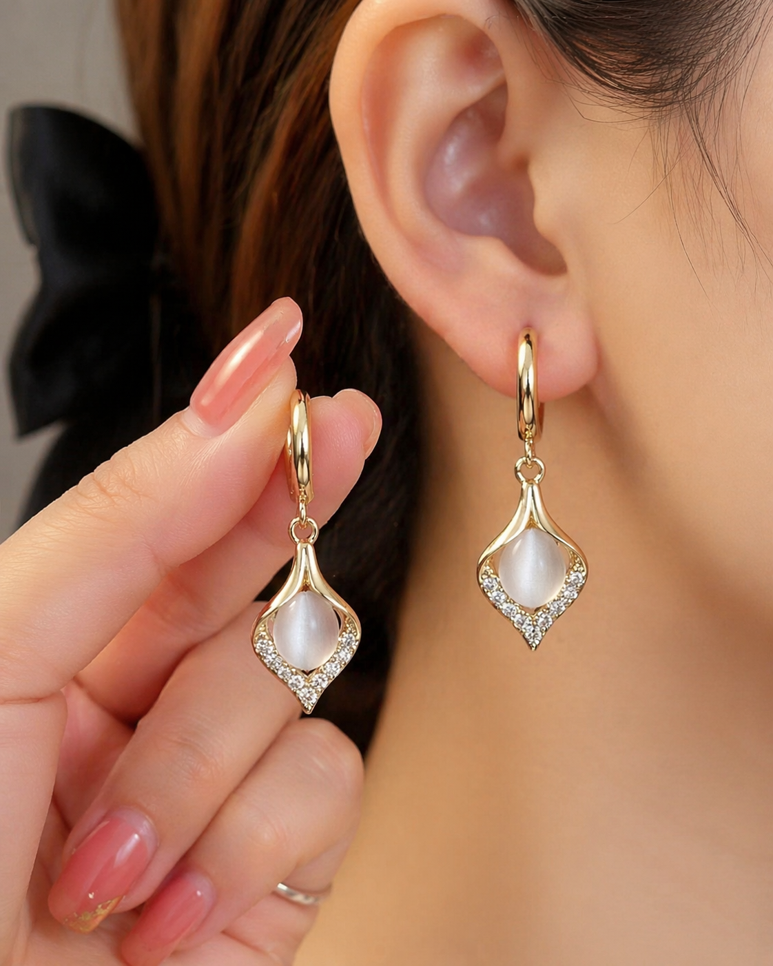 Elegant Cat’s Eye Teardrop Hoop Earrings