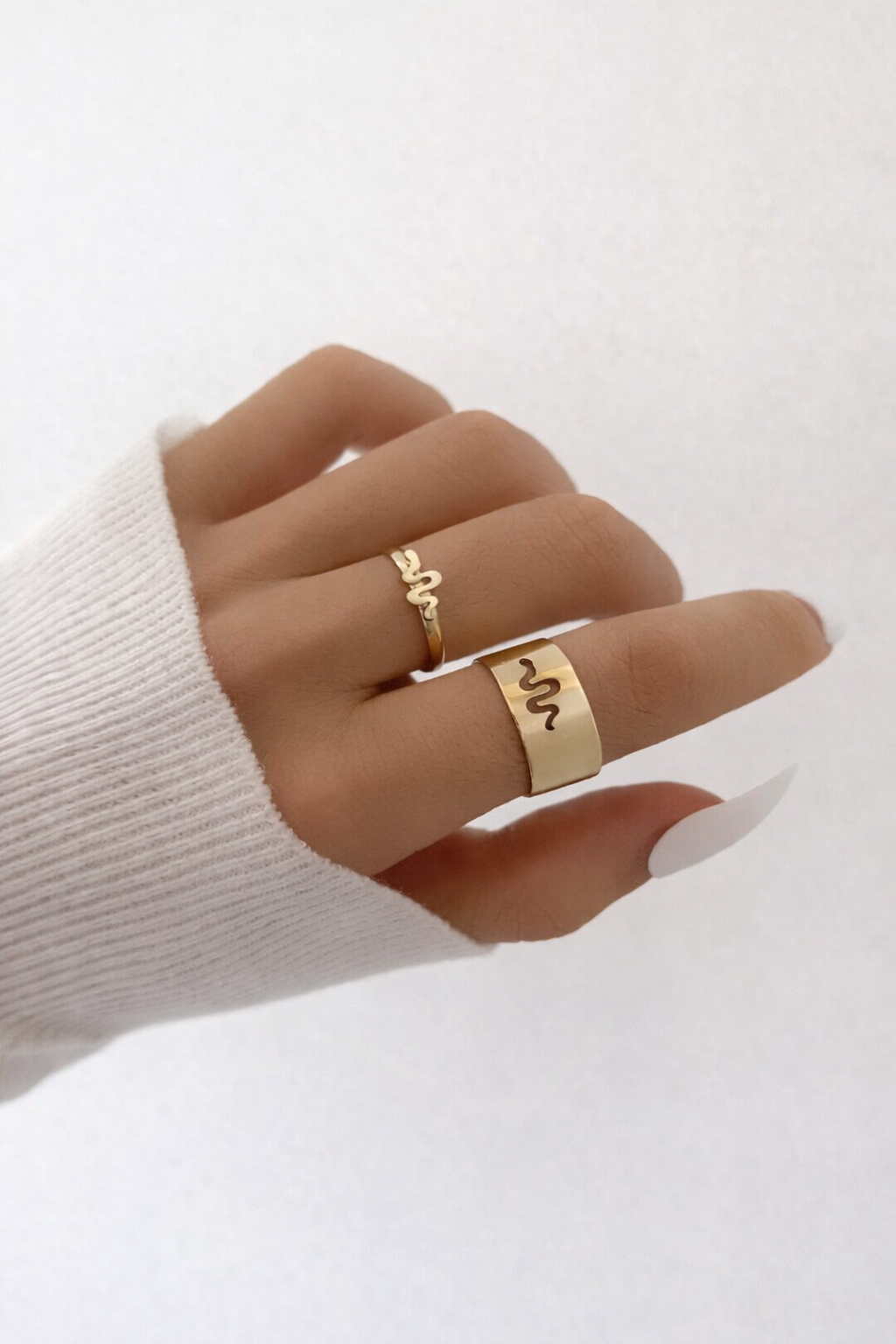 Couple Snake Ring Set – Minimal & Trendy Design