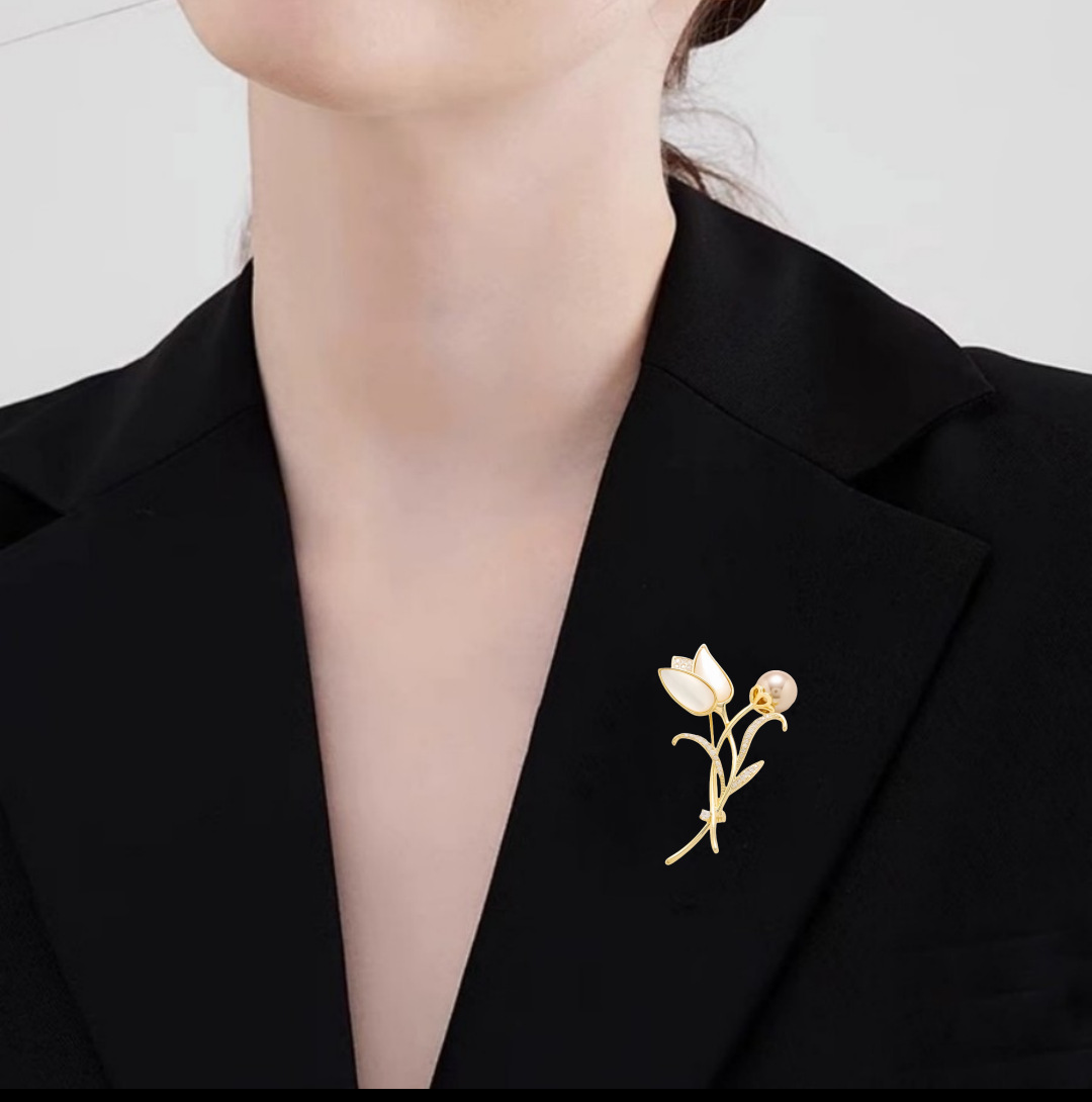Elegant Pearl Tulip Brooch