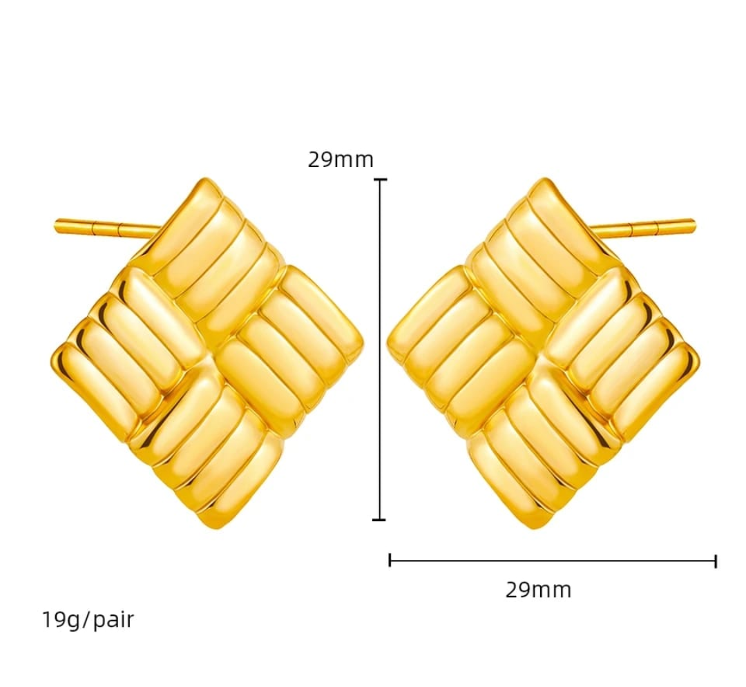 Chunky Woven Gold Stud Earrings – Bold Luxe Statement