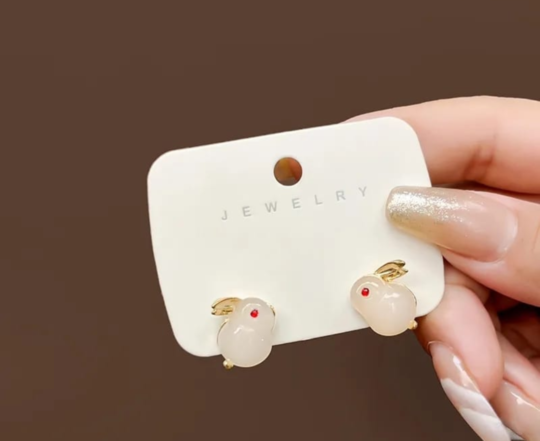Cute Bunny Pearl Stud Earrings