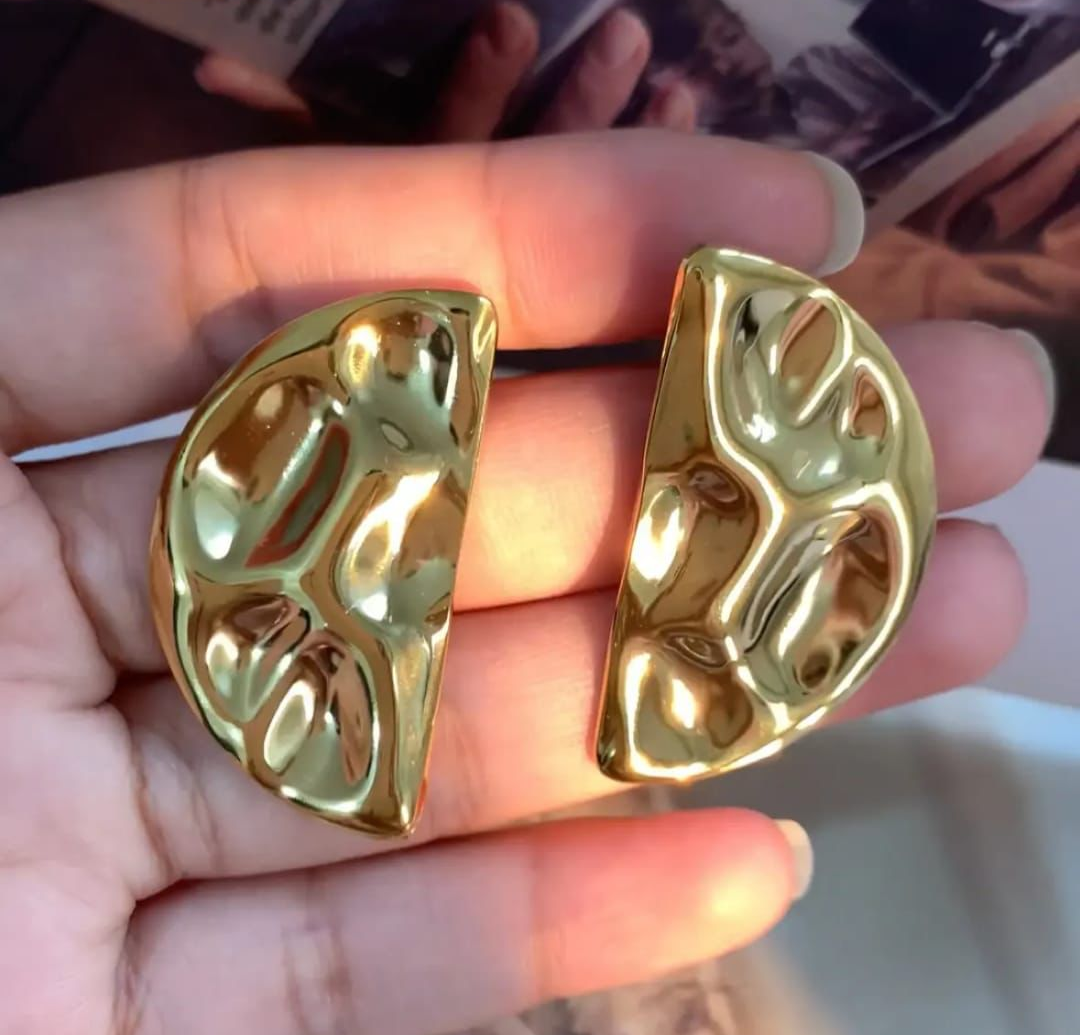 Molten Gold Half-Moon Statement Earrings – Sculptural Shine