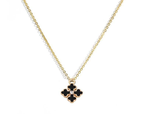 Chic Clover Charm Pendant Necklace