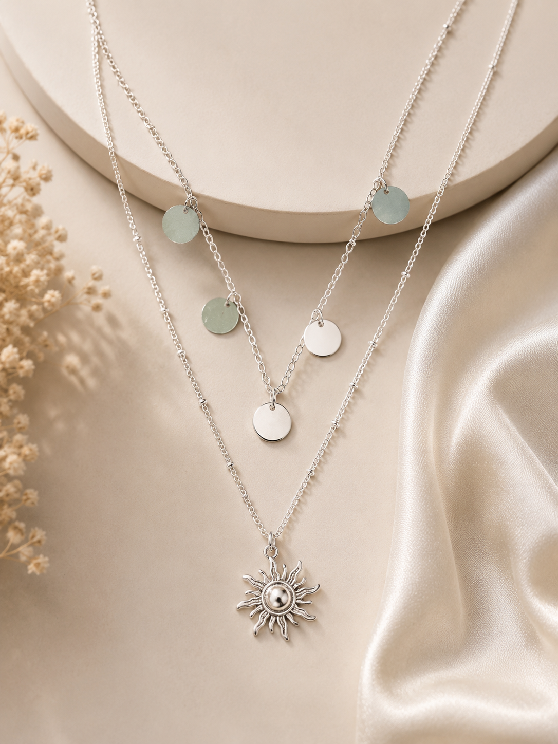 Silver Sun Pendant Layered Necklace – Minimalist Disc Charm Statement Necklace