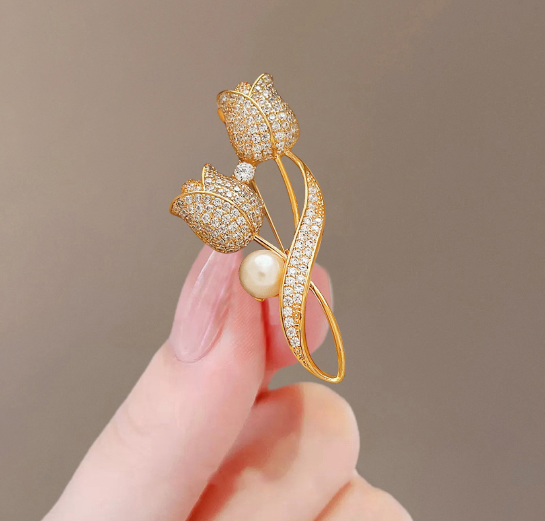 Elegant Tulip Crystal Brooch