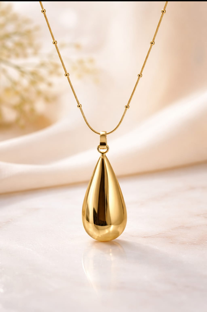 Golden Teardrop Minimalist Pendant Necklace