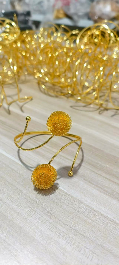 Gold Floral Double-Wrap Armlet – Elegant Statement Arm Cuff for Women