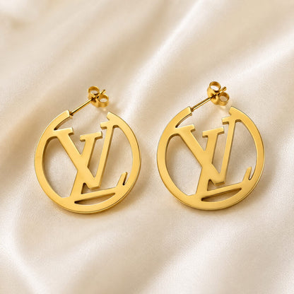 Gold-Tone Round Logo Statement Stud Earrings – Elegant Fashion Earrings for Women