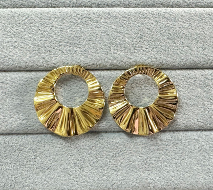 Sunburst Gold Hollow Statement Earrings – Bold & Radiant