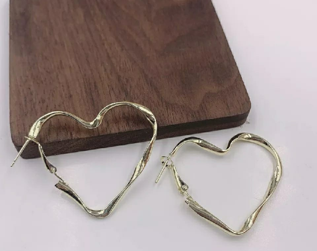 Minimalist Heart Hoop Earrings