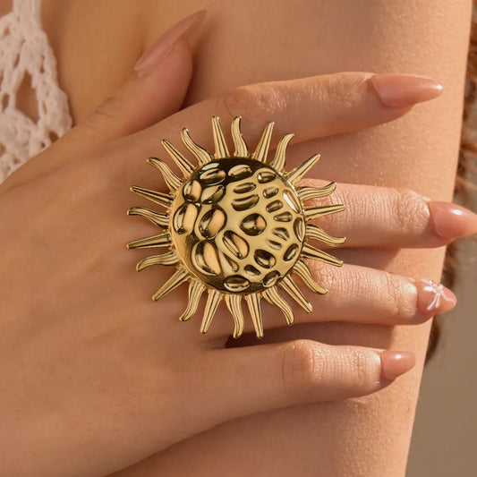 Sunburst Statement Finger Ring – Gold Finish