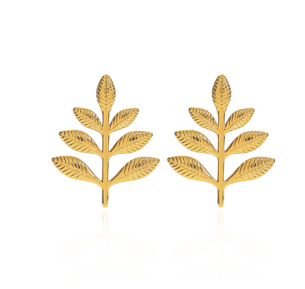 Golden Leaf Branch Stud Earrings – Nature-Inspired Elegance