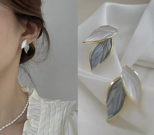 Dual Leaf Shell Stud Earrings