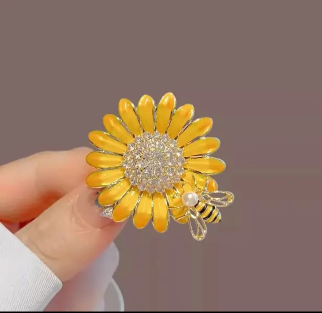 Sunflower Bee Crystal Brooch