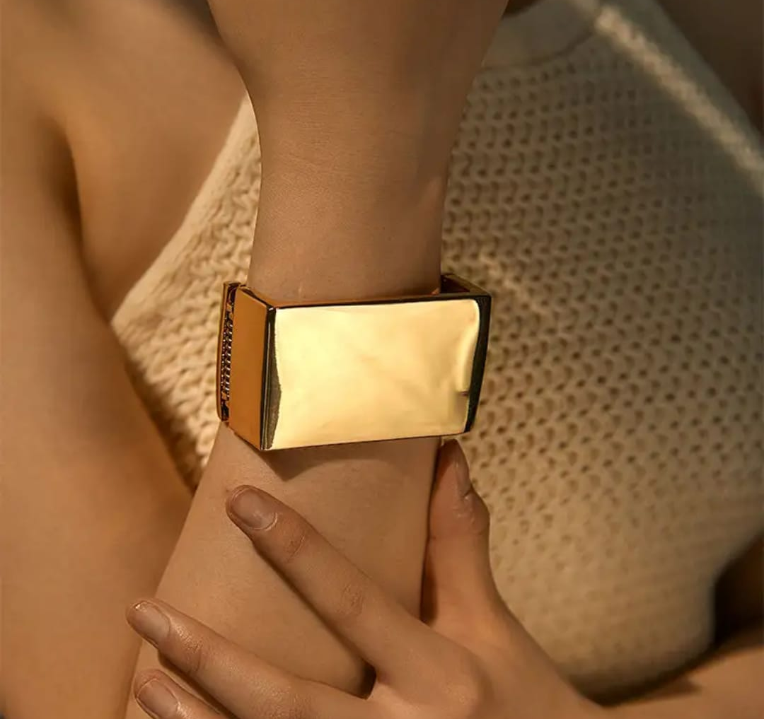 Minimalist Sculptural Gold Cuff Bracelet