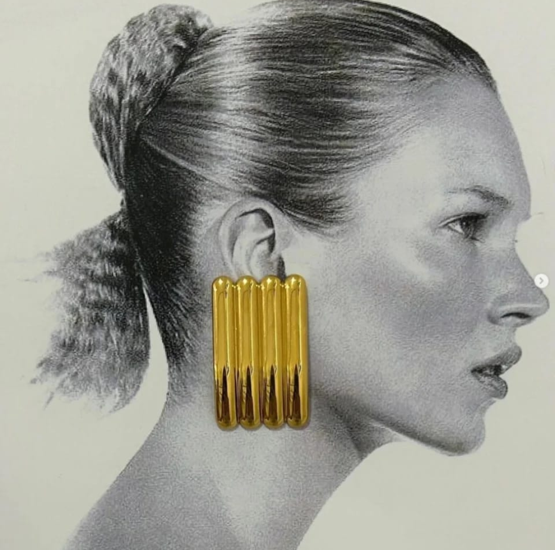Bold Ribbed Gold Statement Earrings – Power Luxe
