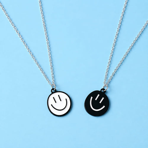 Colorful Smiley Face Pendant Necklace – Cute Enamel Necklace for Women & Girls