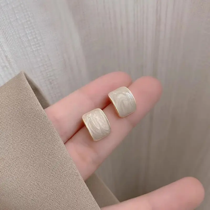 White Marble-Style Rectangle Stud Earrings – Minimalist Gold-Tone Earrings