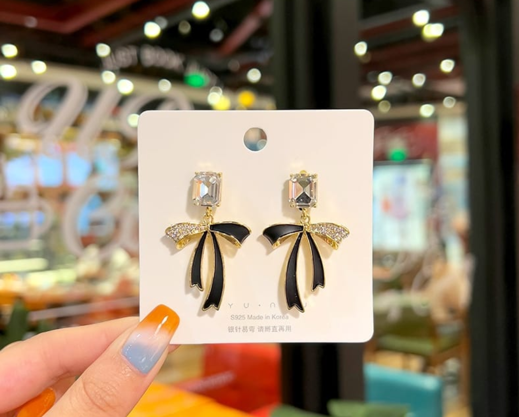 Elegant Crystal Bow Drop Earrings