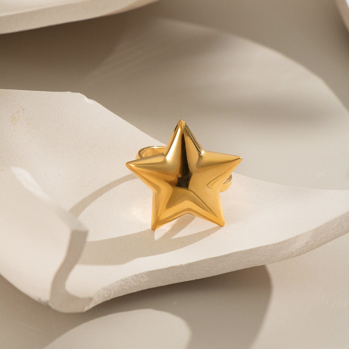 Gold Star Statement Ring – Bold Five-Point Star Ring for Women