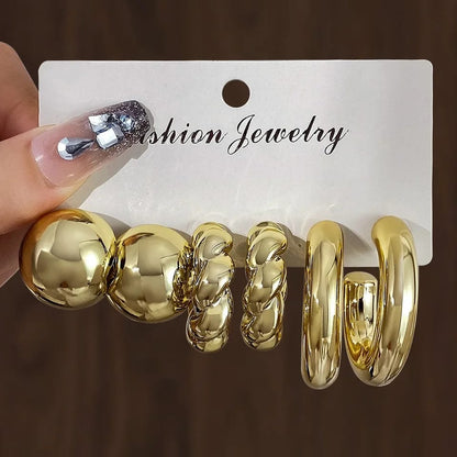 Gold Chunky Hoop Earrings – Polished Statement Huggie Earrings for Women