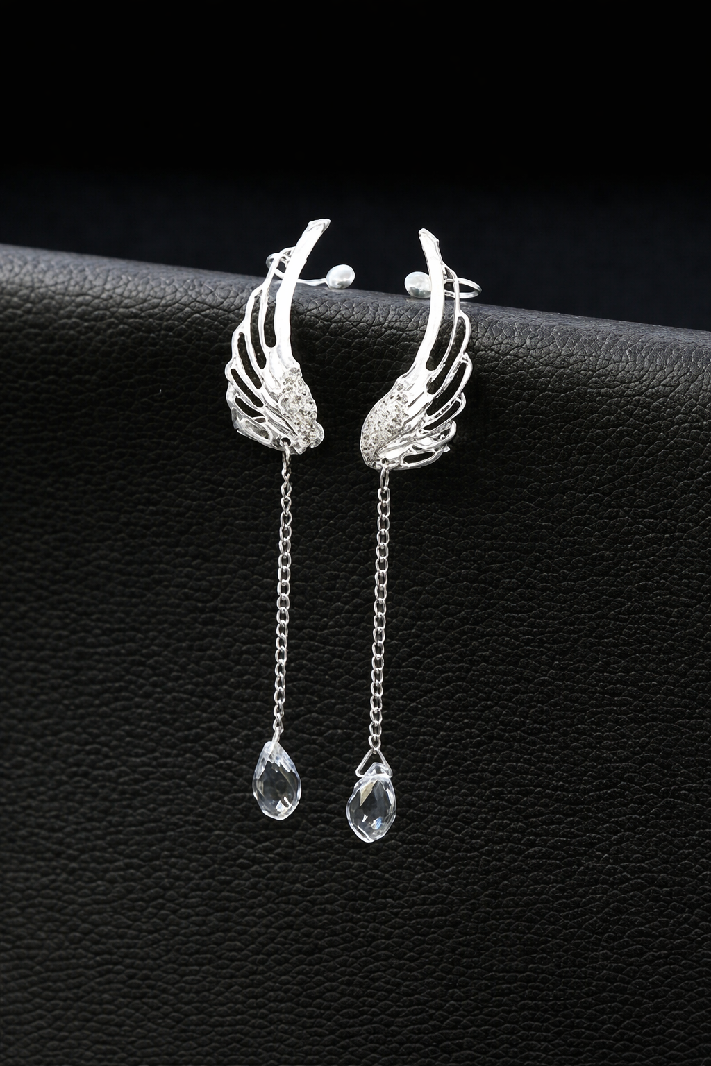 Elegant Wing Drop Chain Earrings