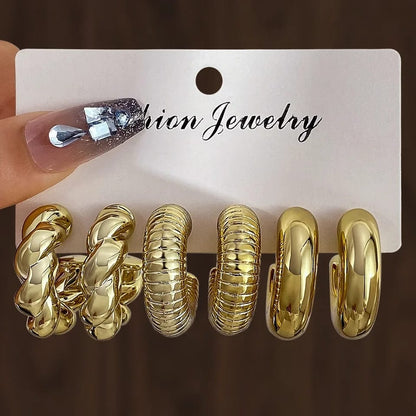 Gold Chunky Hoop Earrings – Polished Statement Huggie Earrings for Women