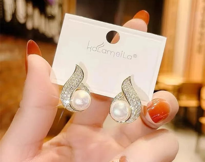 Elegant Pearl Swirl Crystal Stud Earrings