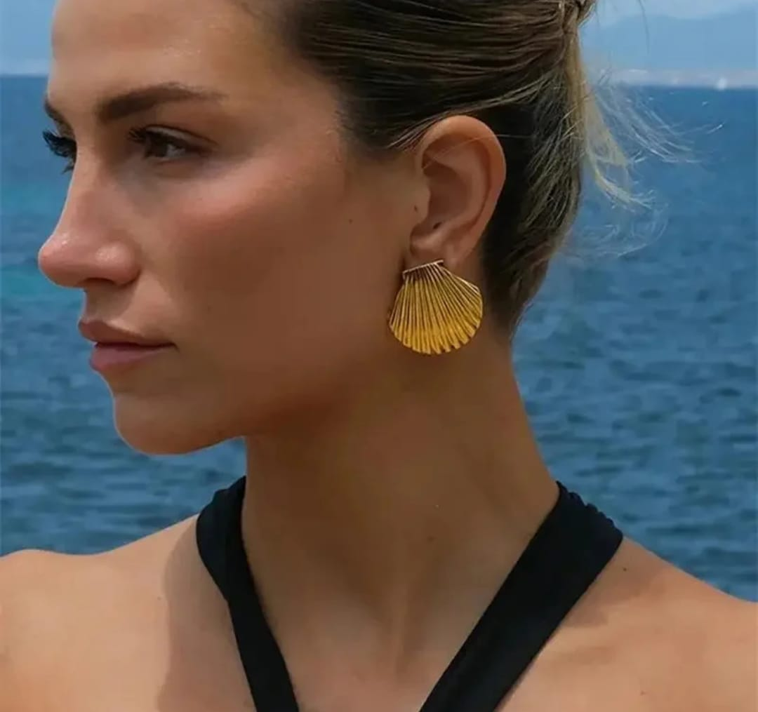 Golden Seashell Fan Stud Earrings – Coastal Chic Glow