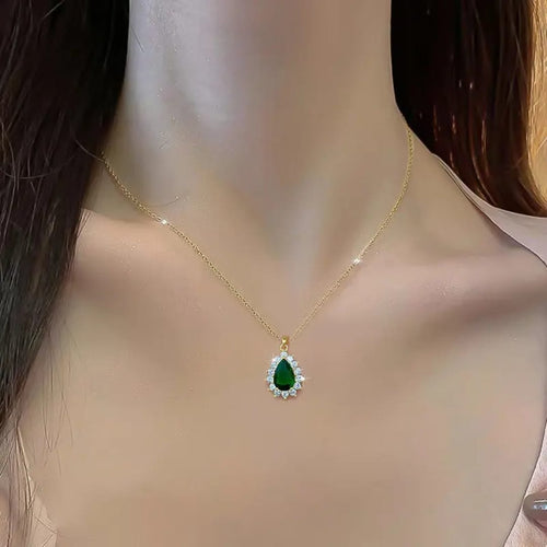 Emerald Green Teardrop Pendant Necklace