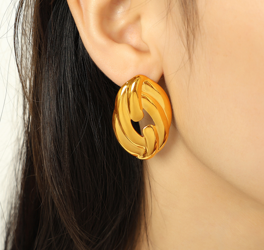Liquid Sculpt Oval Earrings