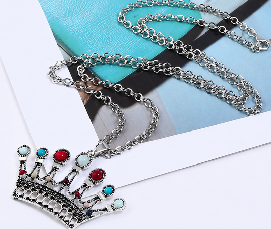 Regal Charm Vintage Crown Pendant Necklace