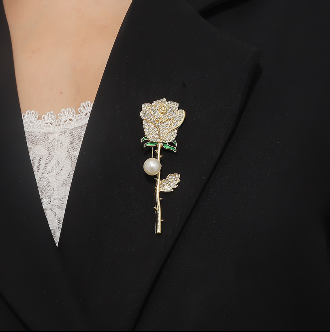 Luxury Crystal Rose Pearl Brooch