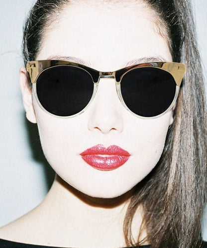 🕶️ Stylish Oversized Black Lens Sunglasses
