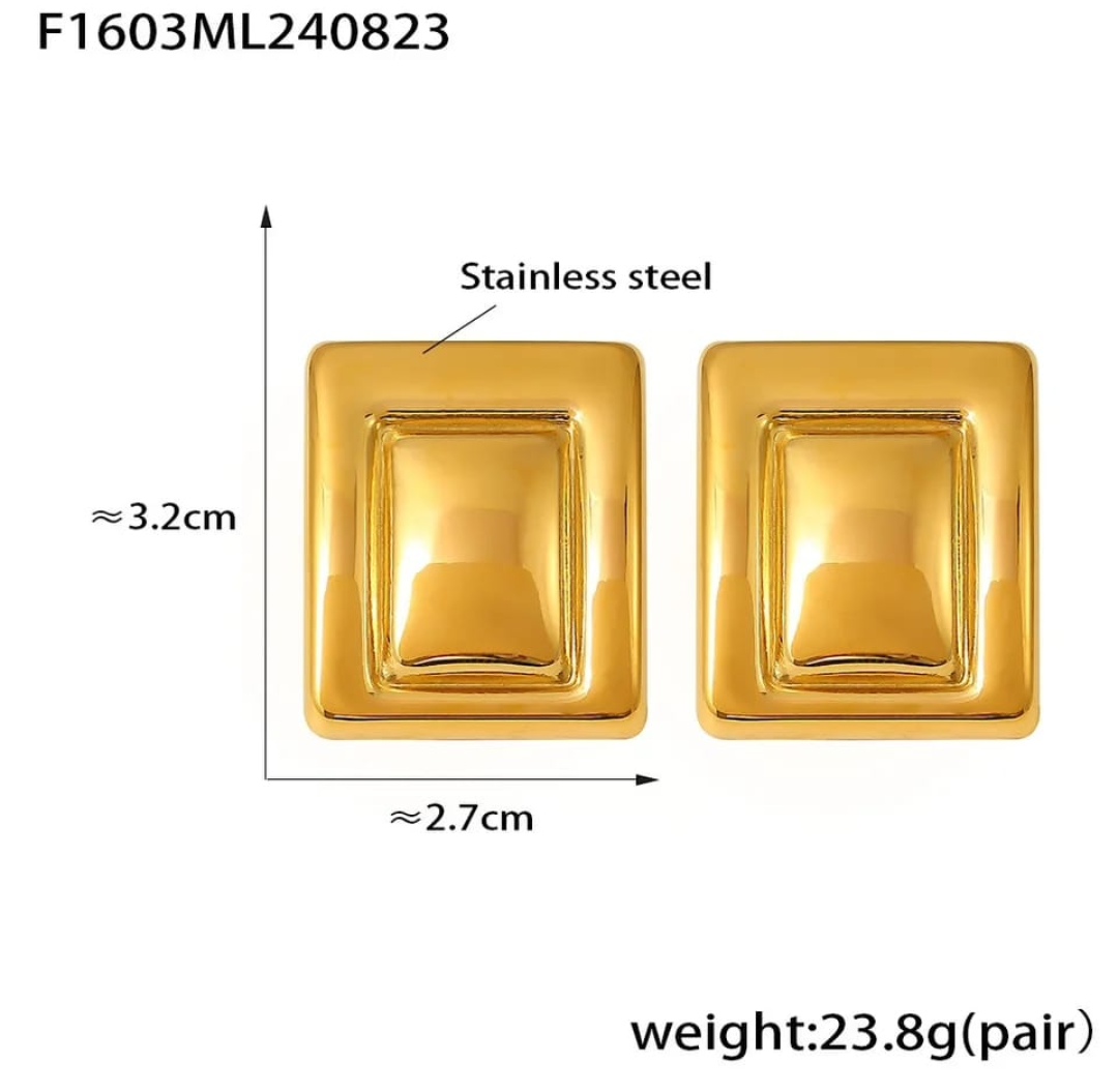 Sculpted Square Gold Stud Earrings