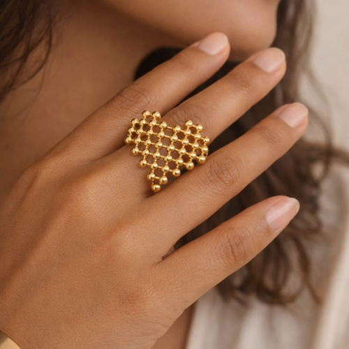 Golden Mesh Heart Statement Ring