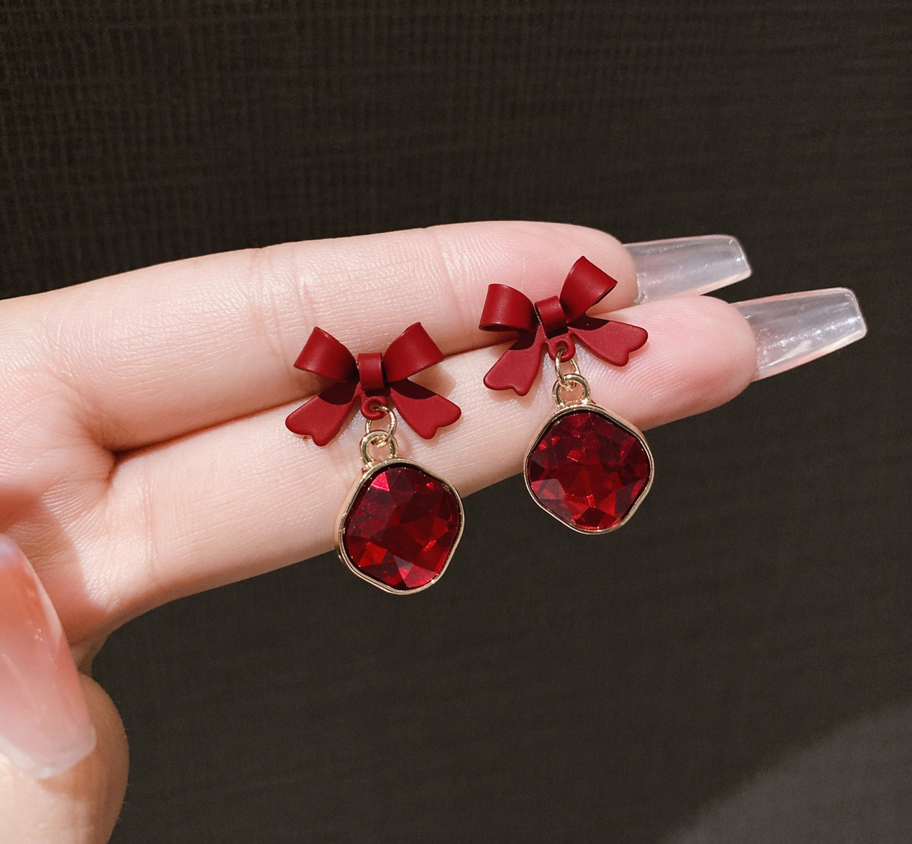 🎀 Bow Crystal Drop Earrings