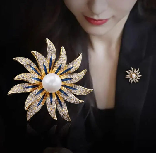 Royal Pearl Bloom Brooch – Elegant Floral Statement Pin