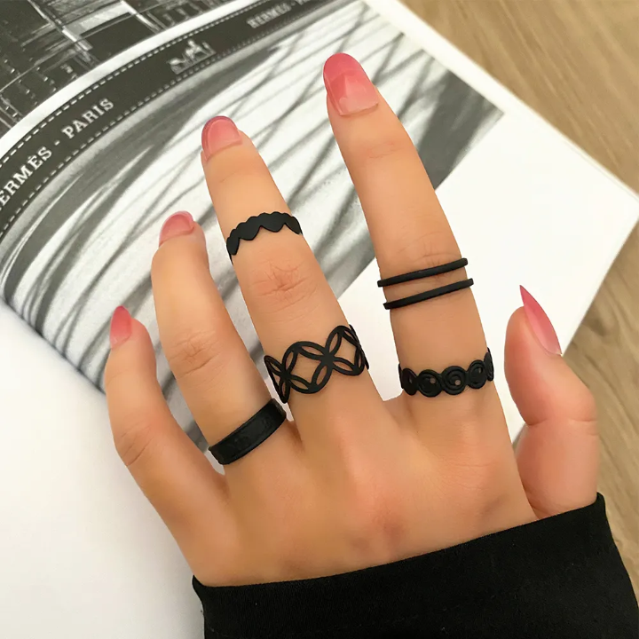 Matte Black Minimalist Stackable Ring Set (5-Piece)