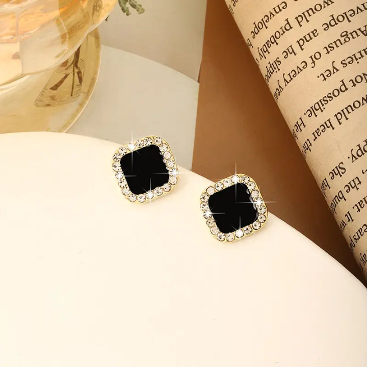 Black Square Crystal Stud Earrings – Elegant Rhinestone Border Earrings for Women