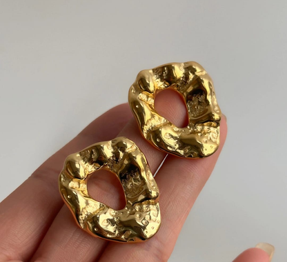 Organic Gold Loop Statement Earrings – Sculptural Chic