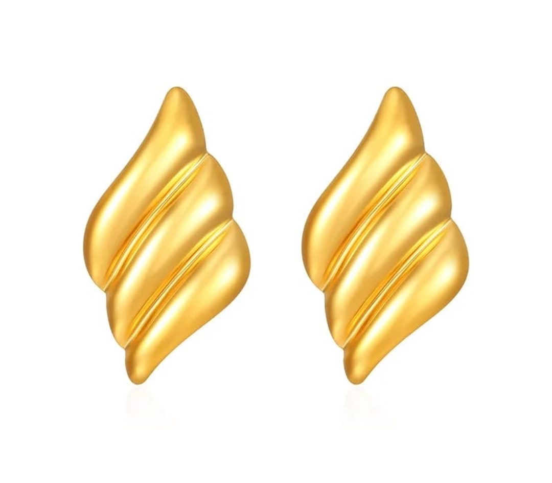 Twisted Gold Wave Earrings – Bold Sculptural Glam
