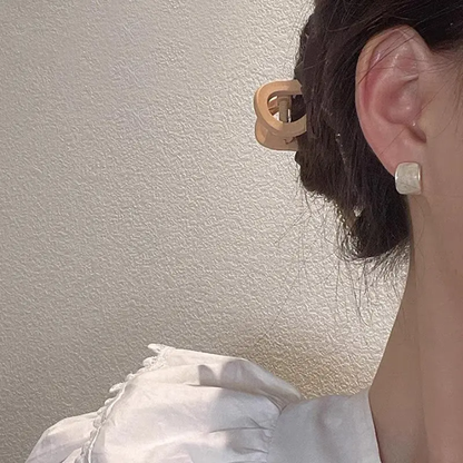 White Marble-Style Rectangle Stud Earrings – Minimalist Gold-Tone Earrings