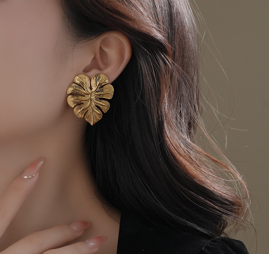 Gold Monstera Leaf Stud Earrings – Tropical Luxe Statement
