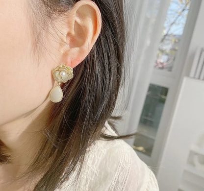 Vintage Bloom Pearl Drop Earrings