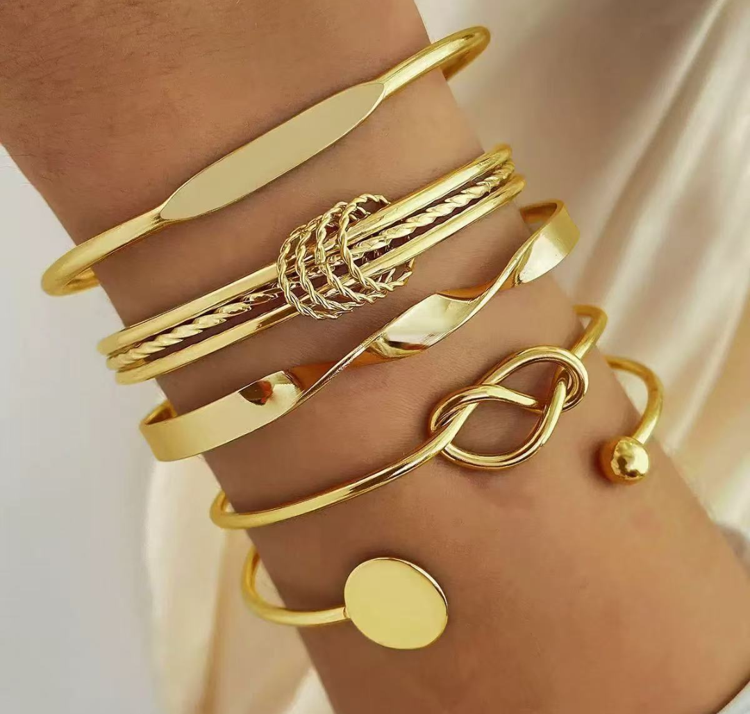 Gold Minimalist Cuff Bracelet Set