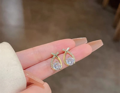 Elegant Twist Crystal Stud Earrings