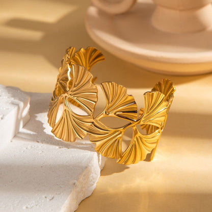 Ginkgo Leaf Cuff Bracelet – Elegant Statement Bracelet for Women