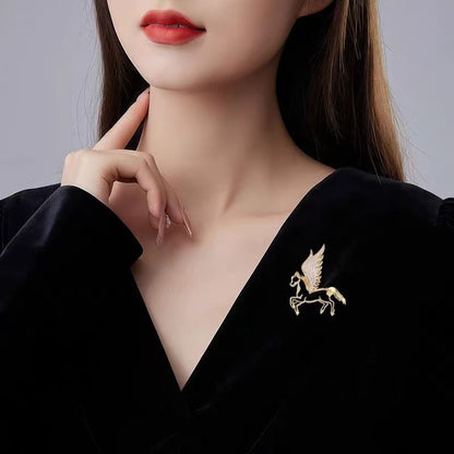 Gold-Tone Crystal Pegasus Brooch – Winged Horse Statement Lapel Pin